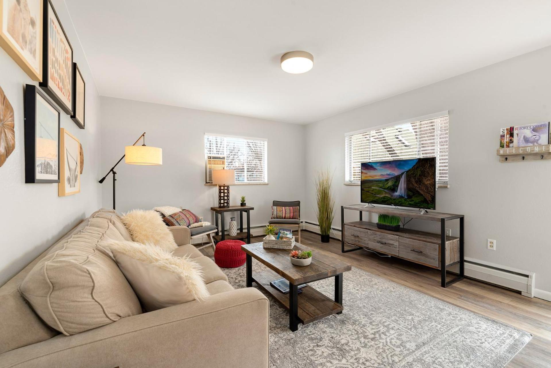 Old Town Condo By Library Park Walk Everywhere! Fort Collins Exterior photo